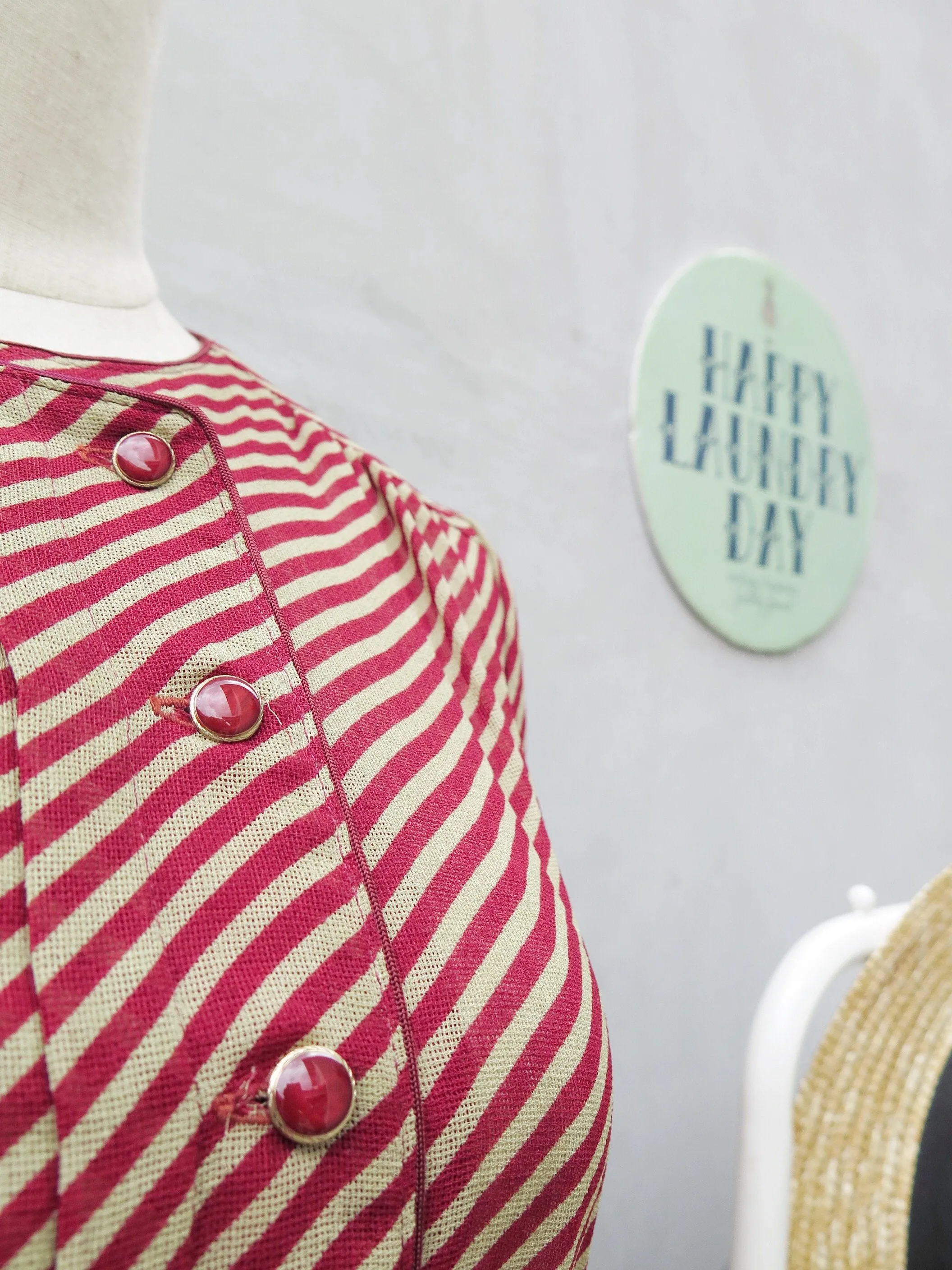 Christmas Cranberry | Vintage 1950s 1960s Candy cane stripes Day dress