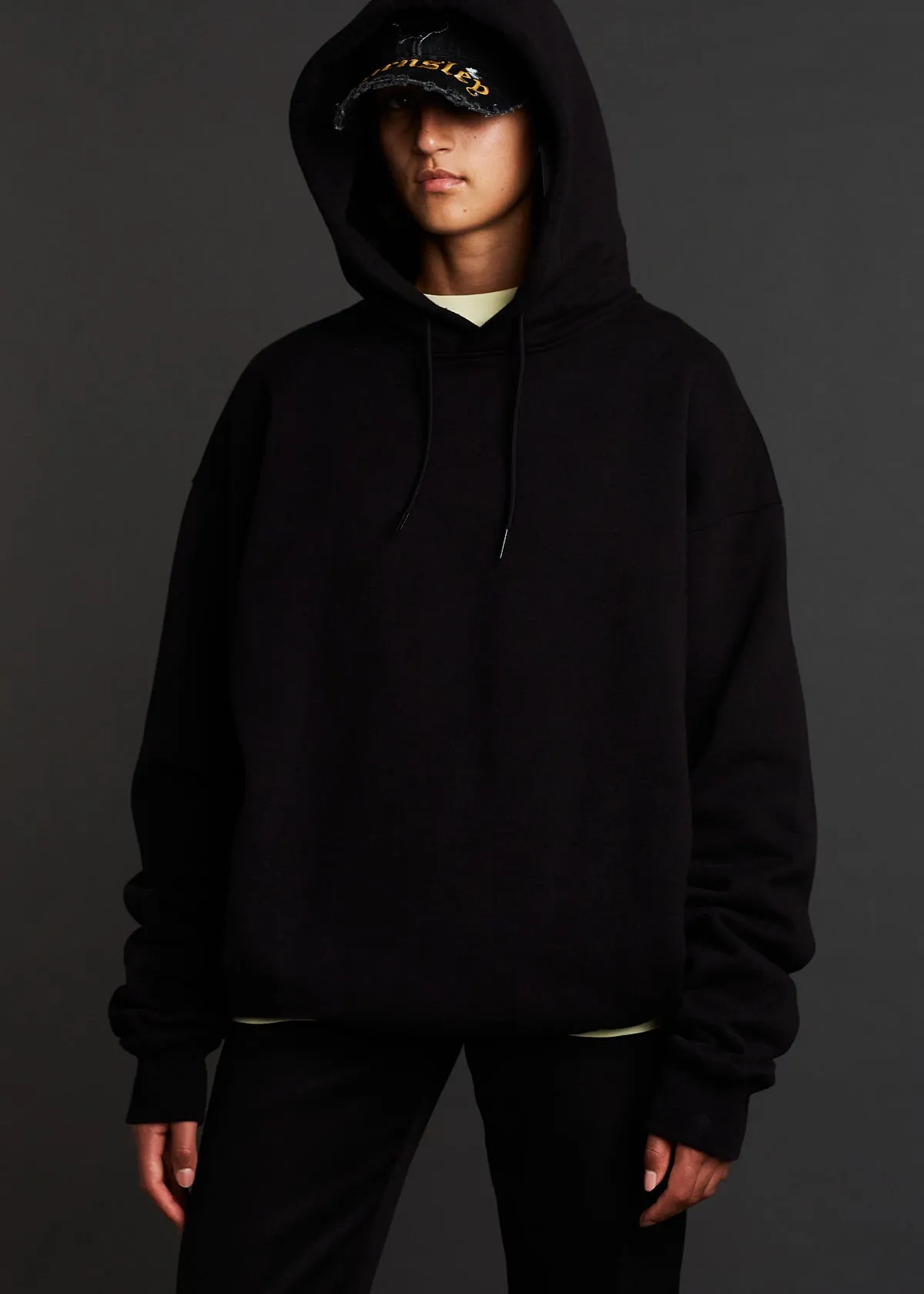 Classic Hoodie in Black