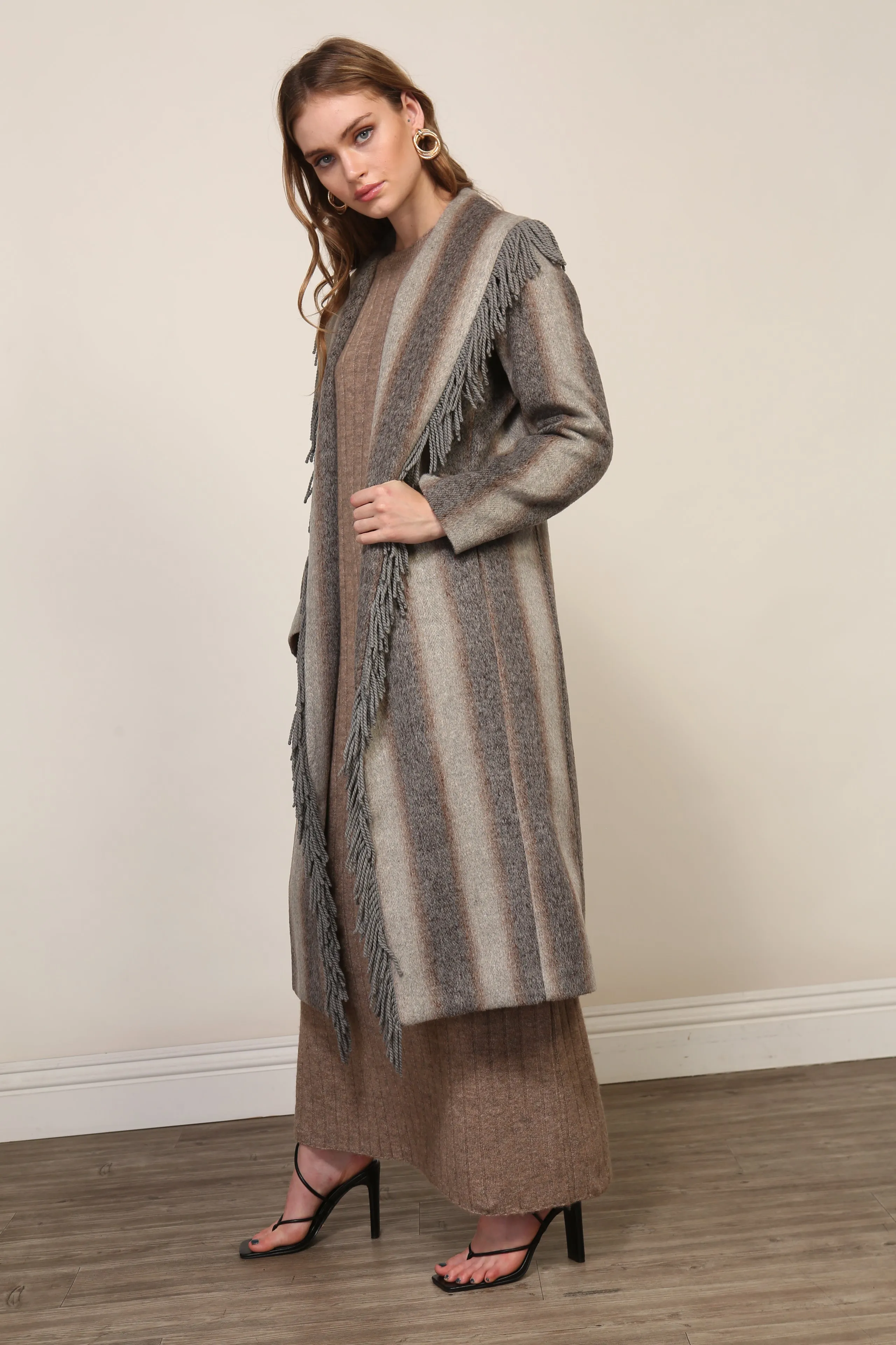 LINDA FRINGE COAT WITH GRADIRNT STRIPE