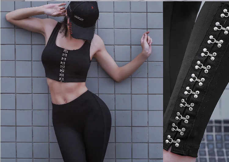 MIP STUD SIDE DETAIL LEGGINGS IN BLACK