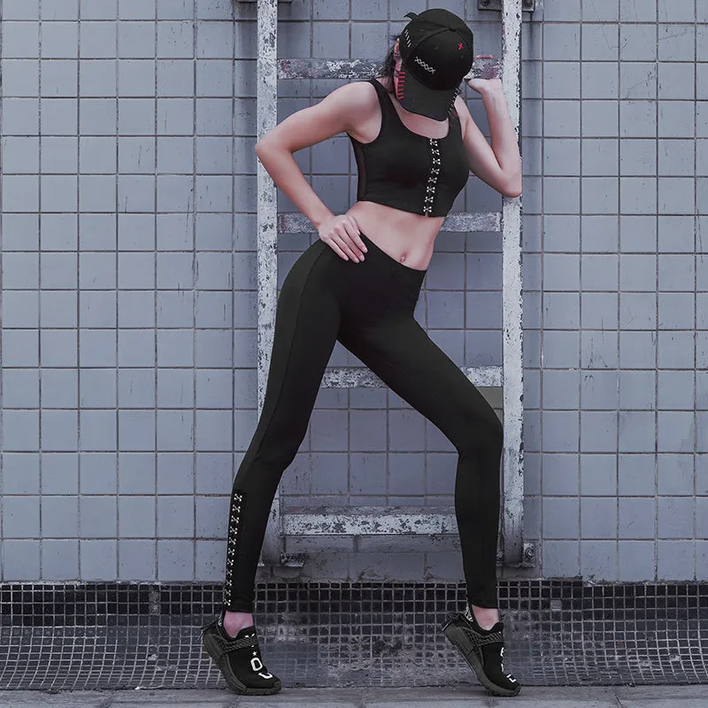 MIP STUD SIDE DETAIL LEGGINGS IN BLACK