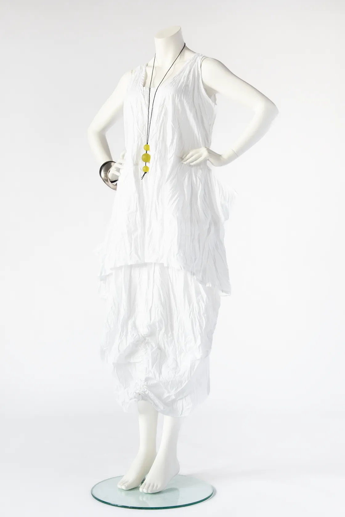 Sora Top in White Carnaby
