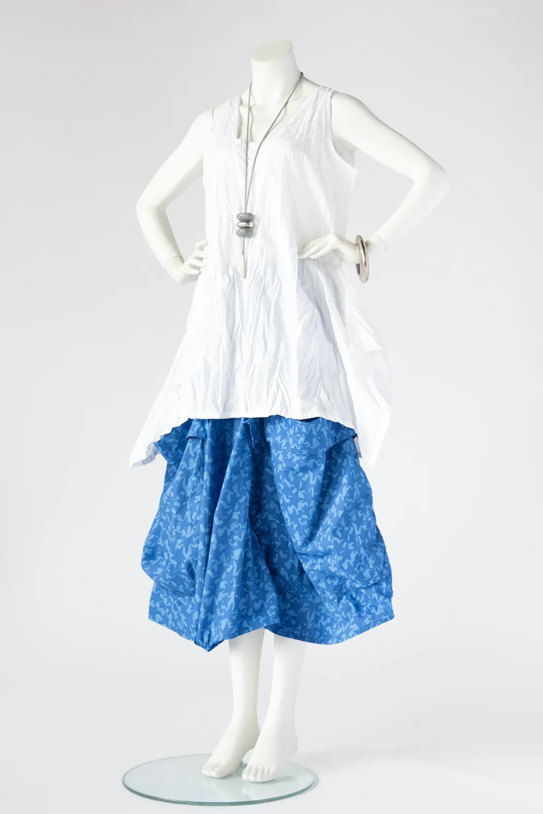 Sora Top in White Carnaby