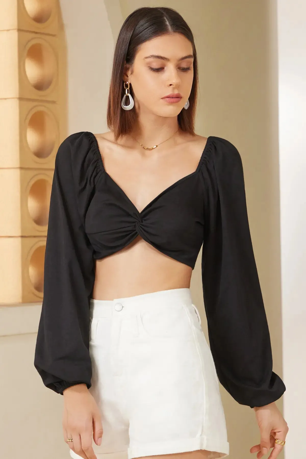 Women's Twist Bishop Sleeve Crop Top